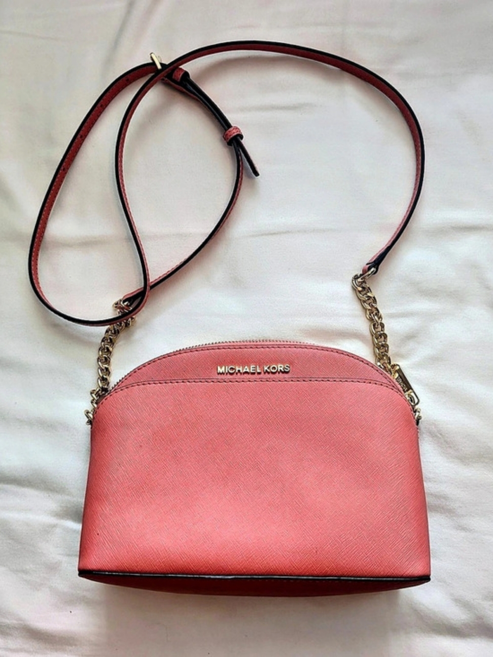 Michael Kors Jet Set Travel Medium Dome Crossbody Bag Grapefruit